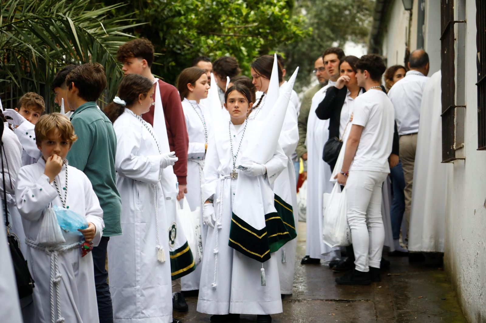 Las imágenes de la devoción ante la Virgen de la Paz en Capuchinos