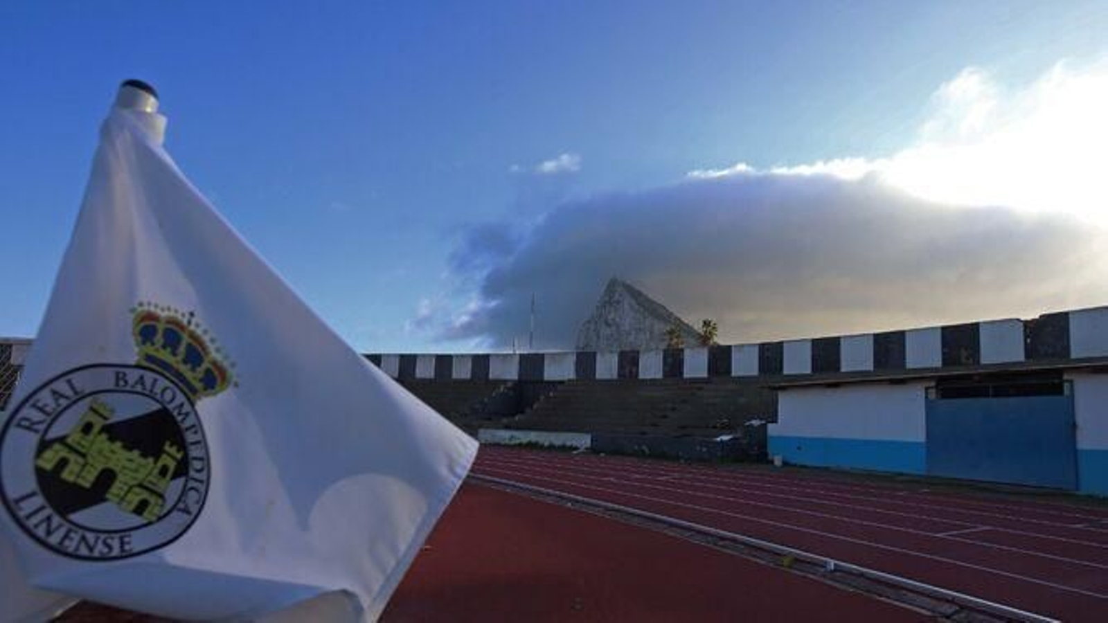 El estadio Municipal de La Línea.