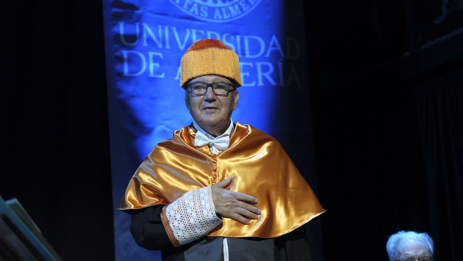 Imágenes de la investidura como Doctor Honoris Causa de la UAL, de Paco Cosentino.