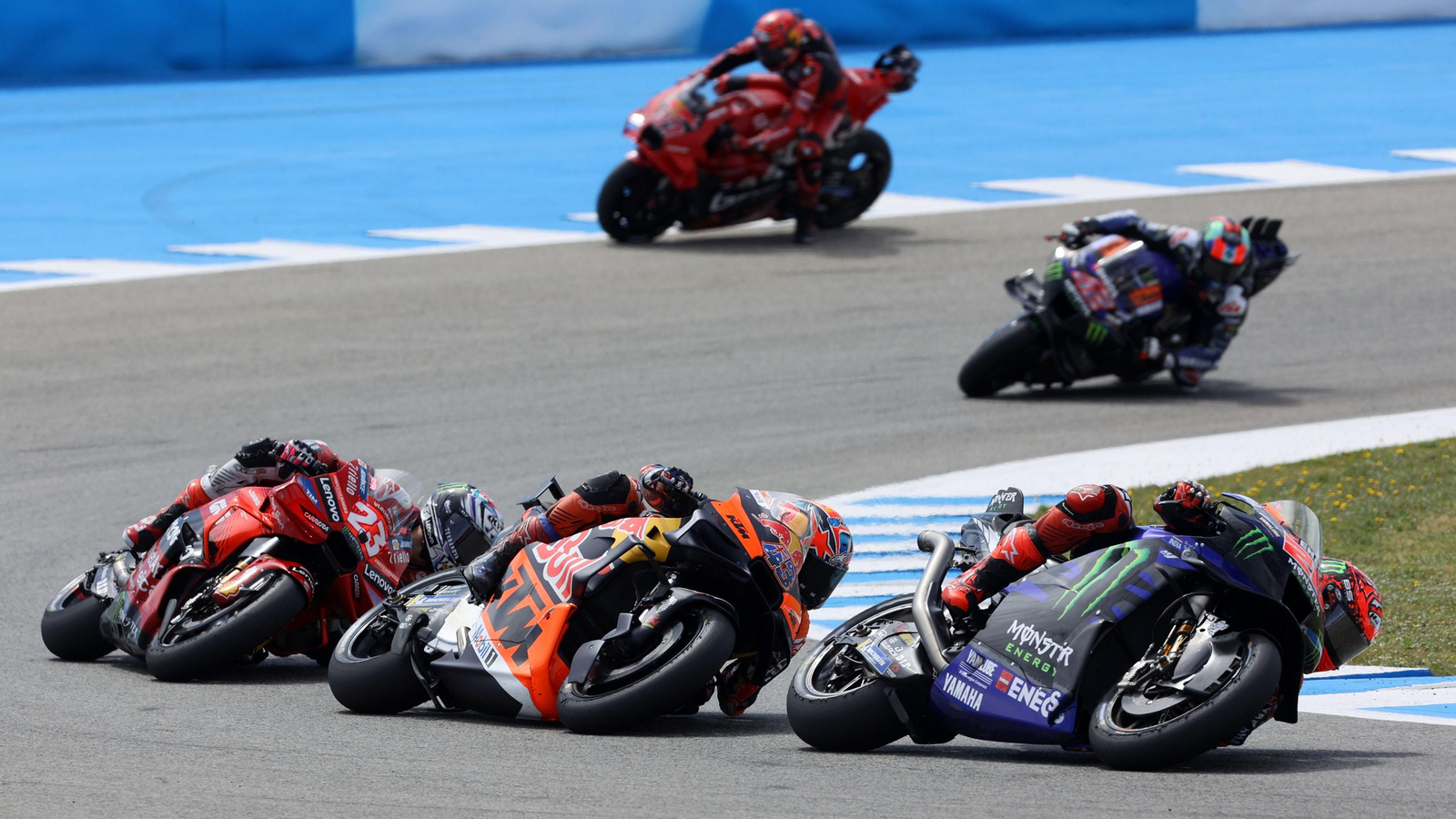 Entrenamientos de MotoGP en el primer día del GP España en el Circuito de Jerez - Ángel Nieto