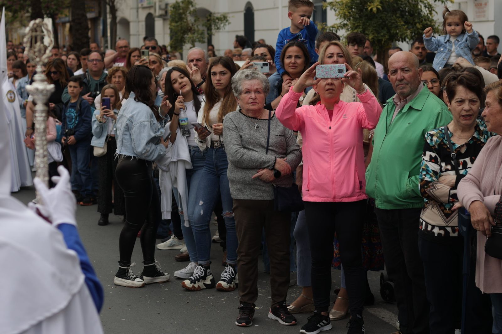 Martes Santo: la Hermandad de La Lanzada en imágenes