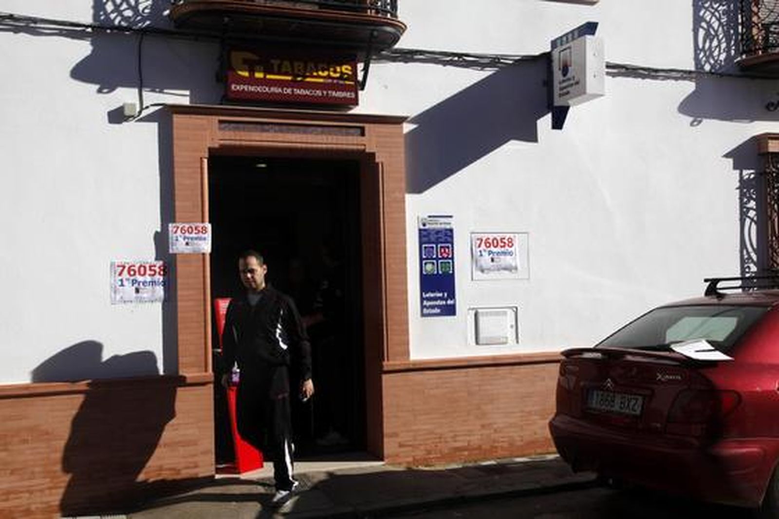 Villarrasa celebra la llegada del Gordo