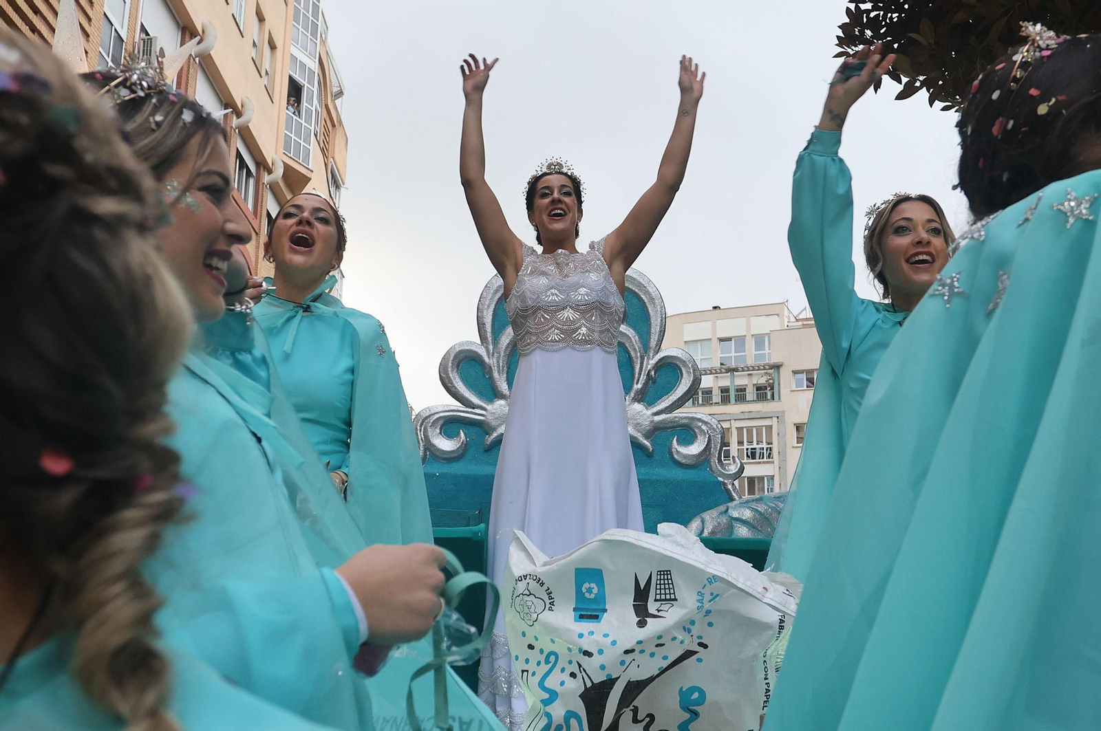 Imágenes de la Cabalgata de los Reyes Magos en Huelva