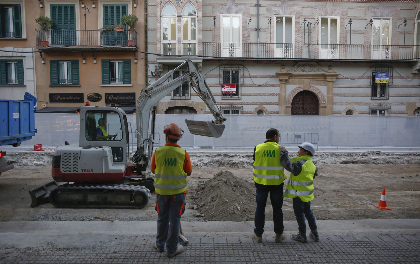 Trabajos del Metro en la Alameda Principal.s