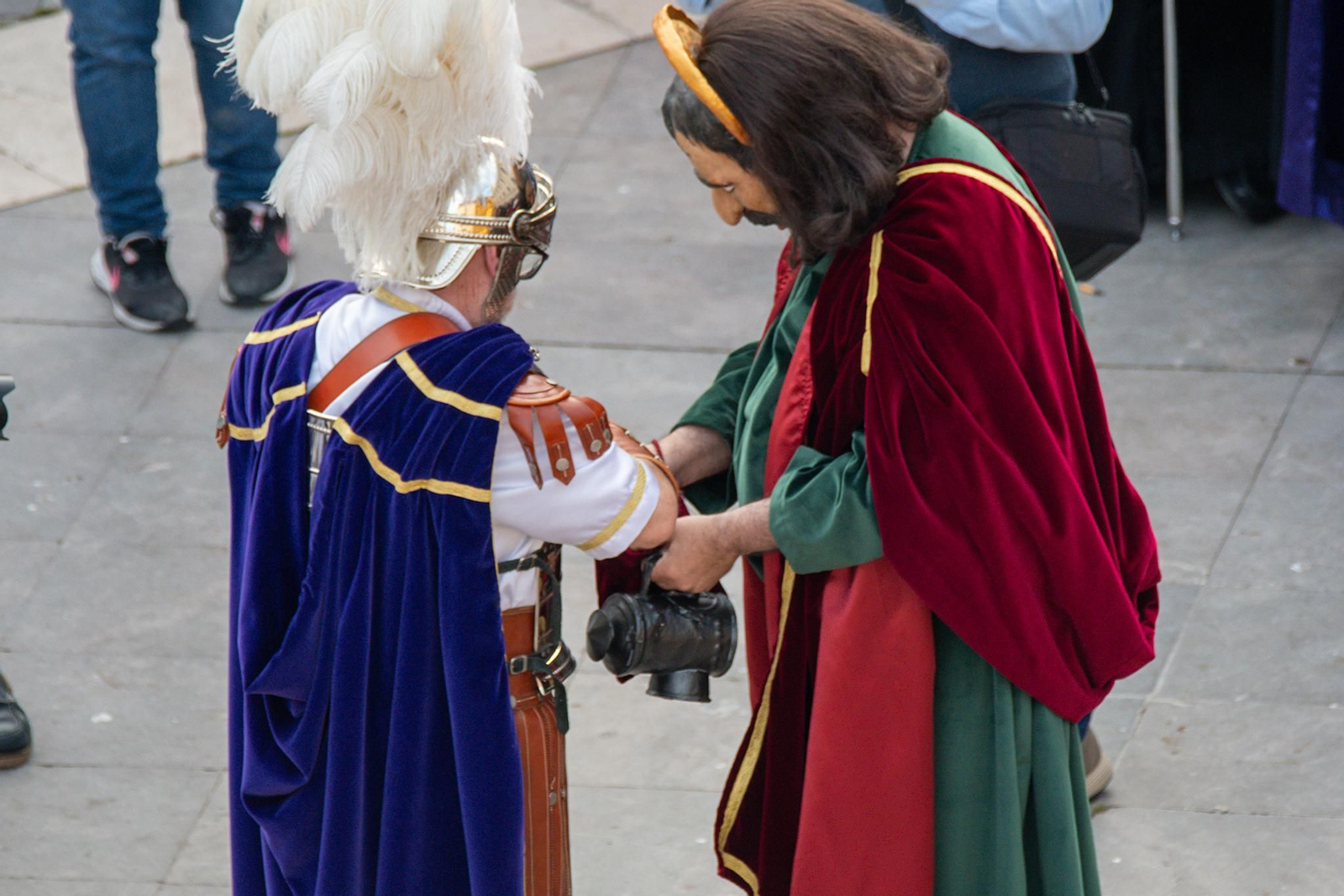 Jueves Santo en Montilla: El prendimiento y la procesión del Preso, en imágenes