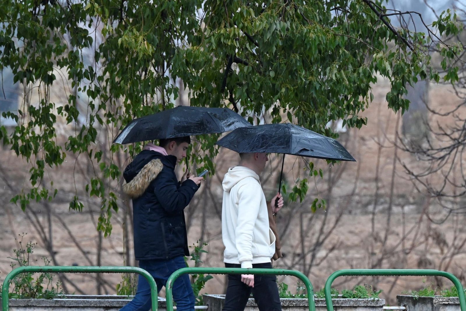 Las imágenes del Día de Andalucía pasado por agua en Córdoba
