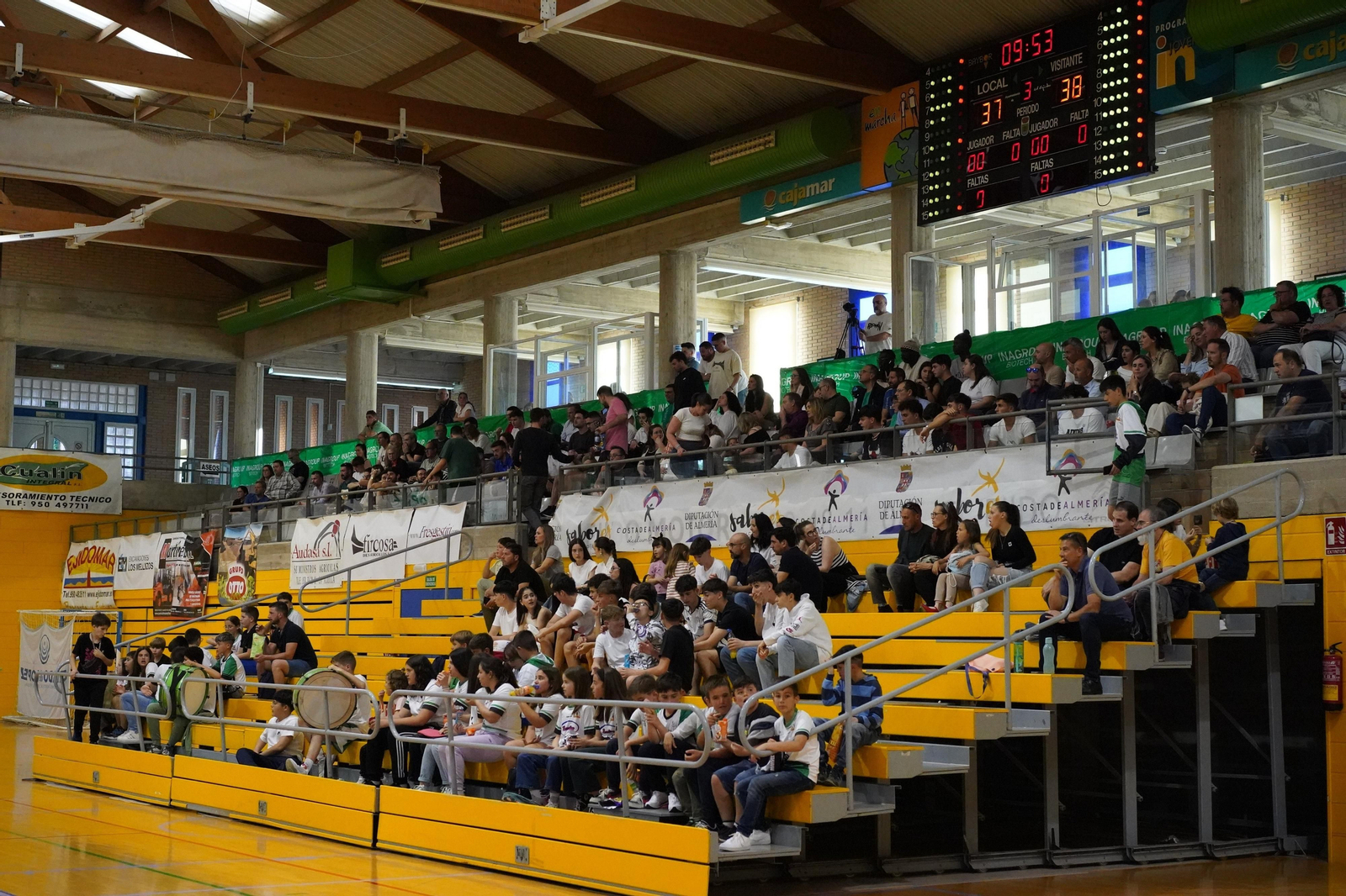 La afición del conjunto ejidense durante un encuentro disputado en casa esta temporada.