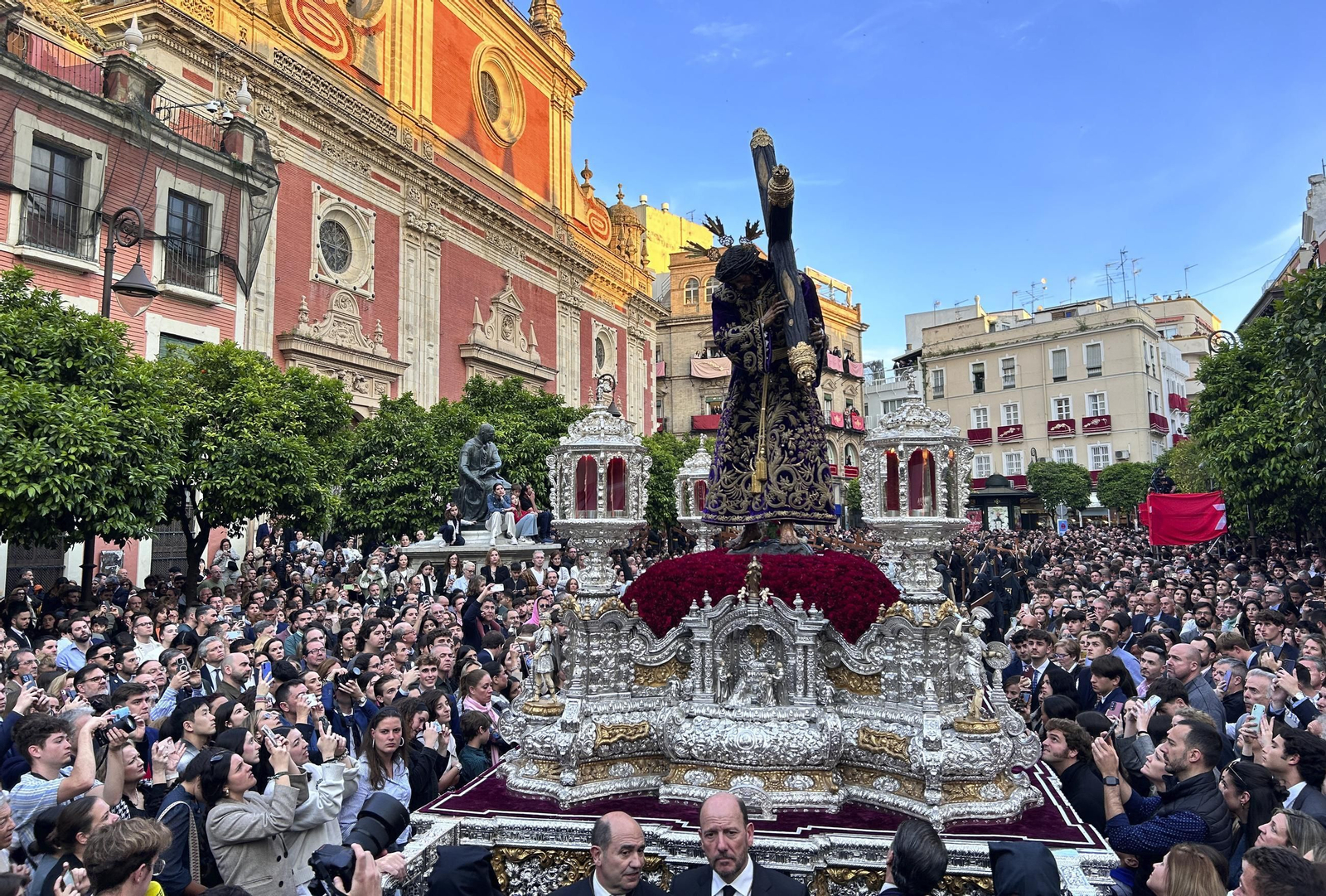 La Hermandad de Pasión en la Semana Santa de Sevilla 2025