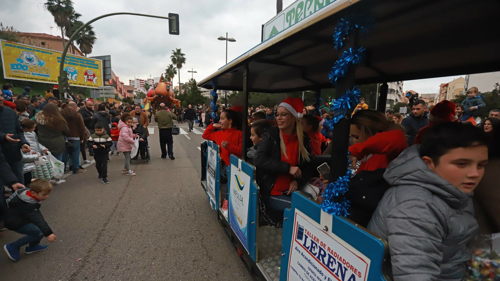 Las mejores fotos de la cabalgata de los Reyes Magos en Algeciras