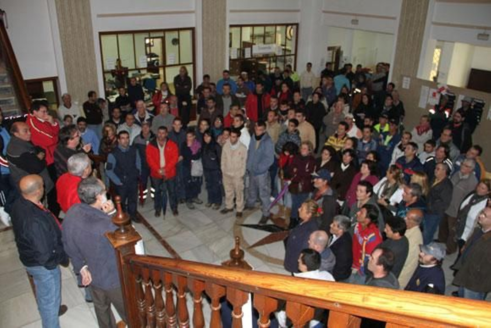 Sindicatos recrudecerán las movilizaciones si la plantilla no cobra esta semana