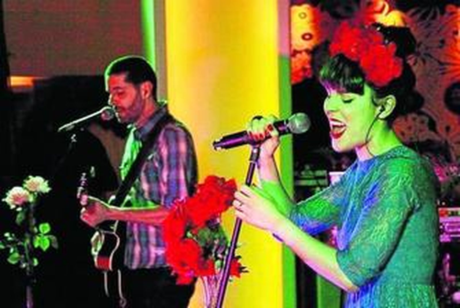 Ale Acosta y Nita son Fuel Fandango.