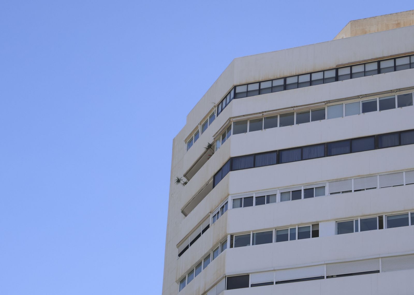 Imágenes de los 10 edificios singulares de la Málaga contemporánea