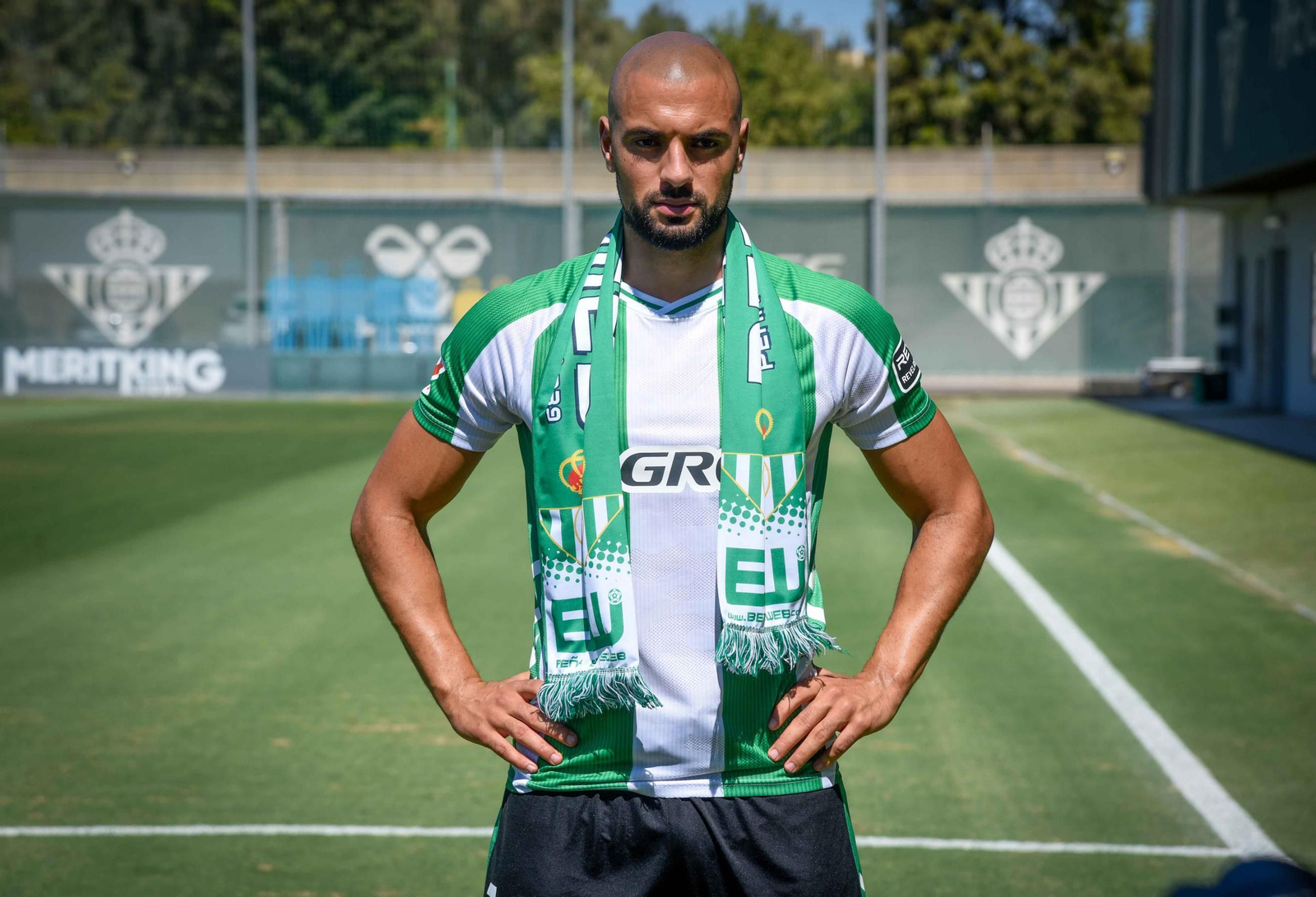 La presentación de Amrabat como jugador del Betis
