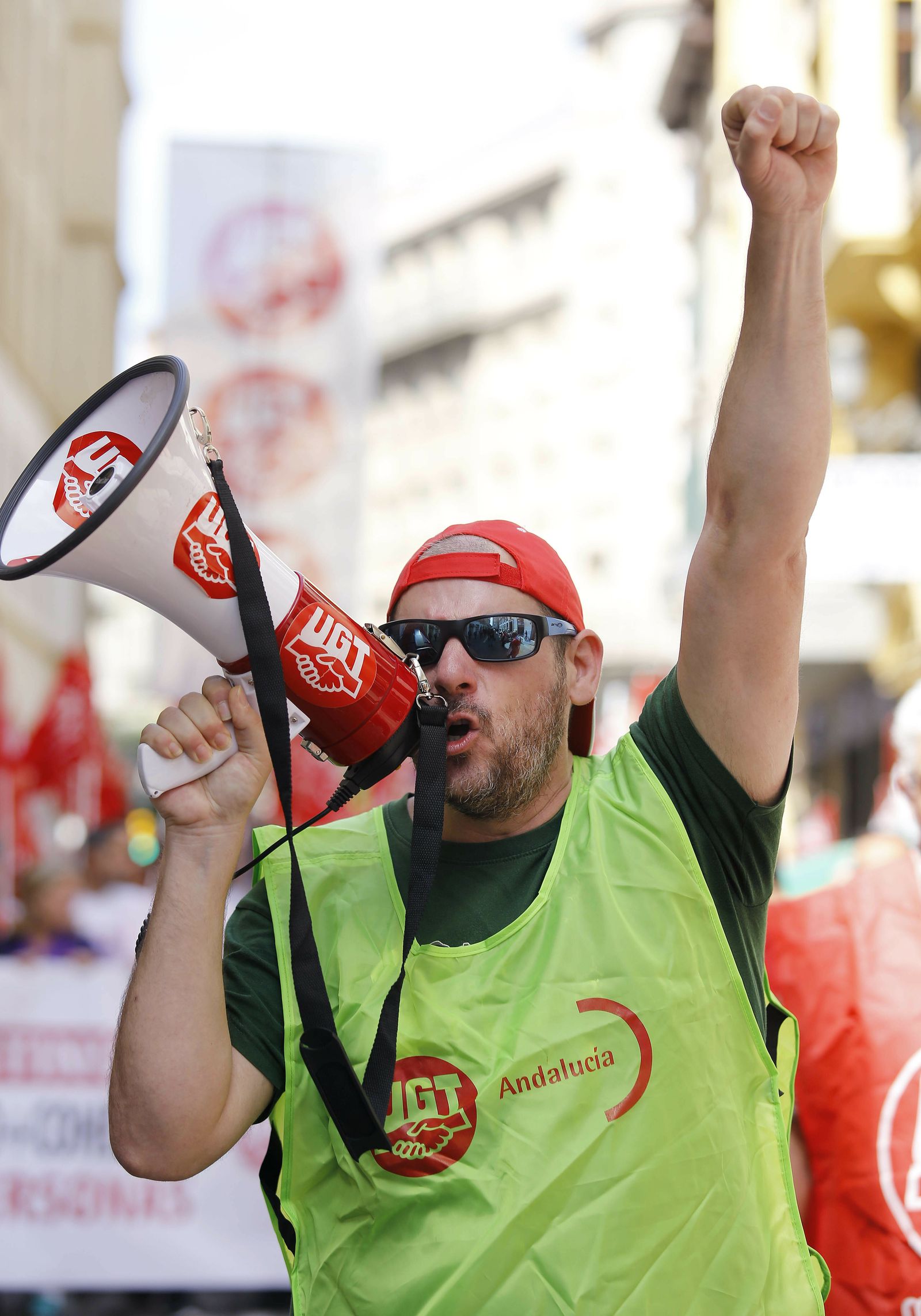 Las mejores fotografías de la manifestación del 1 de mayo en Málaga