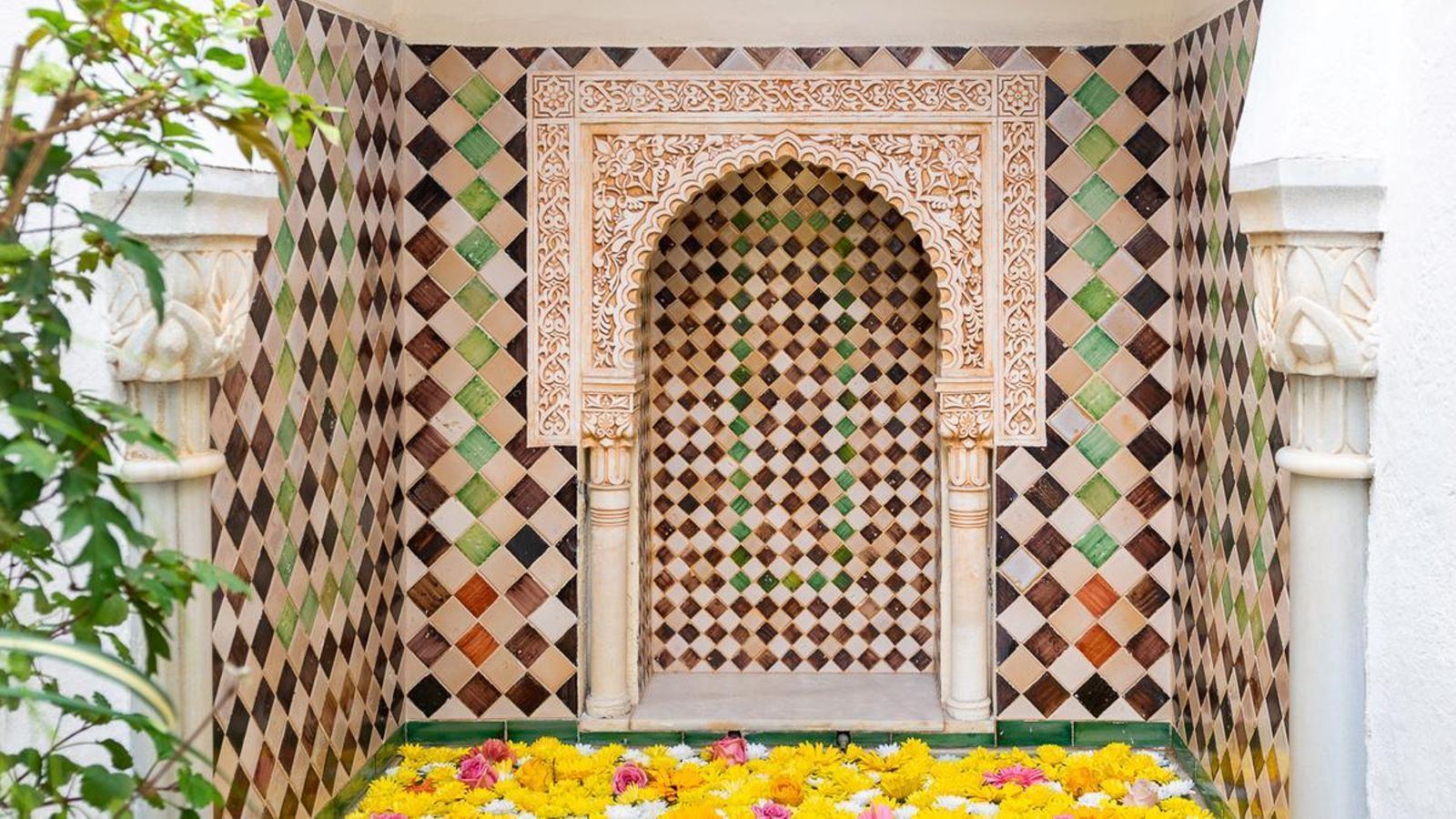 Los patios de La Casa Andalusí nos trasladan a la vida cotidiana en Al Ándalus Los patios de La Casa Andalusí nos trasladan a la vida cotidiana en Al Ándalus