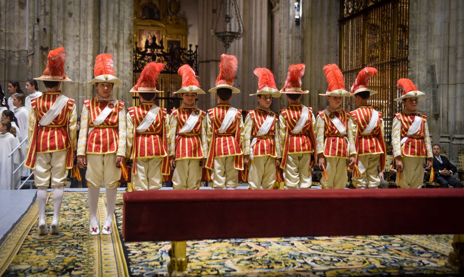 Las fotografías de un Corpus insólito en Sevilla