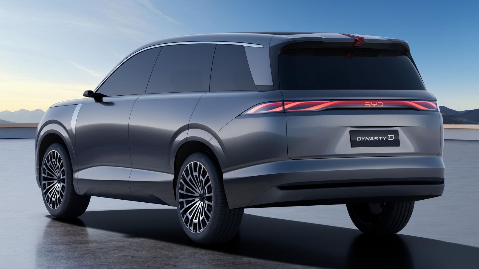 El Dynasty-D es el modelo más grande de BYD. Dispone de versiones híbridas enchufables y totalmente eléctricas.