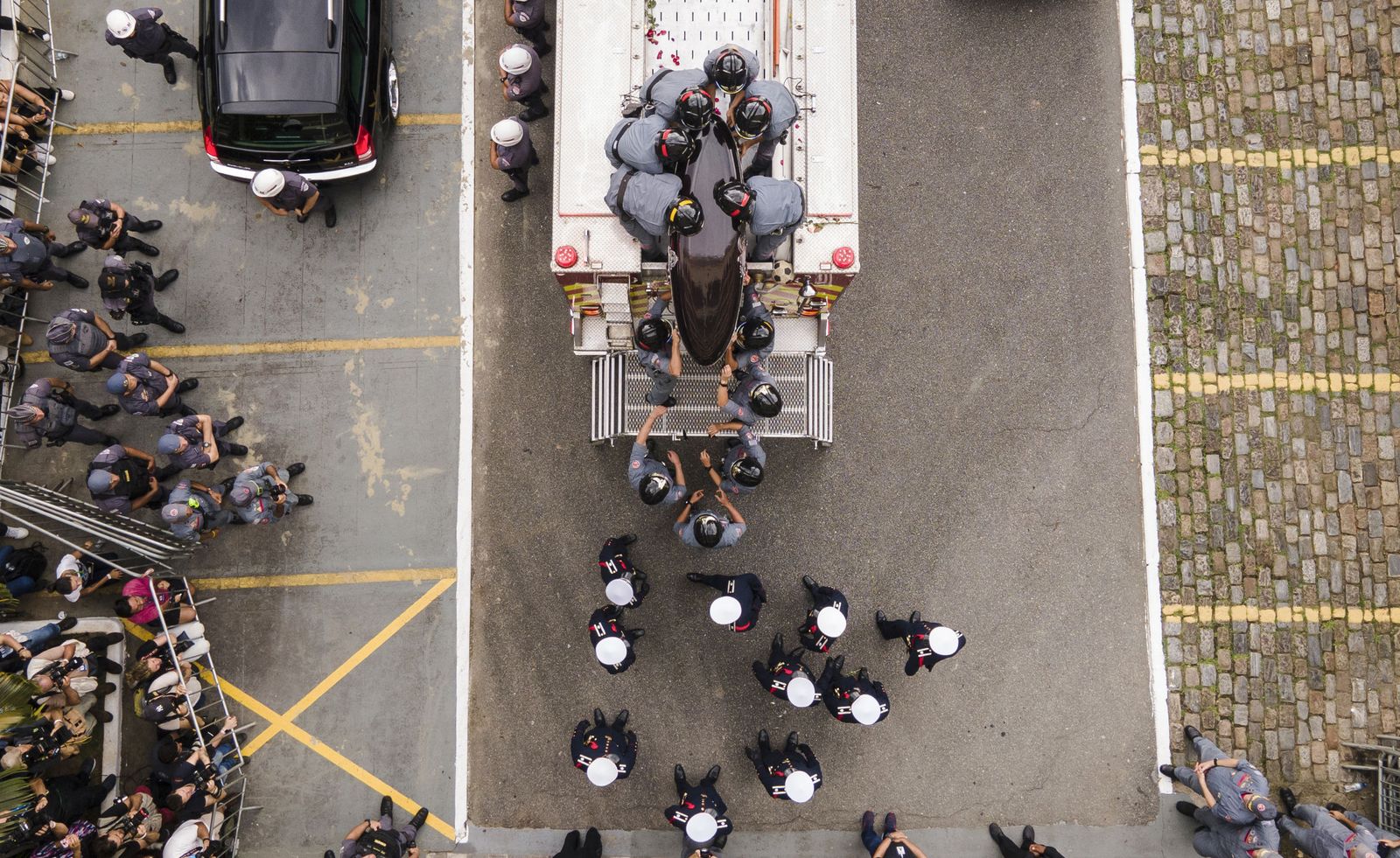 Las fotos del entierro de Pelé