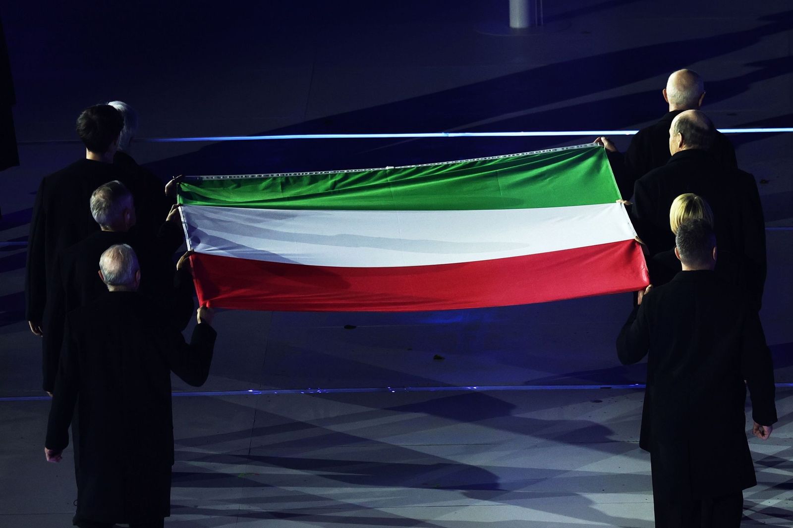 Las mejores fotos de los Juegos Olímpicos de invierno Milán Cortina d'Ampezzo 2026 | Ceremonia de clausura y jornada 17 y última