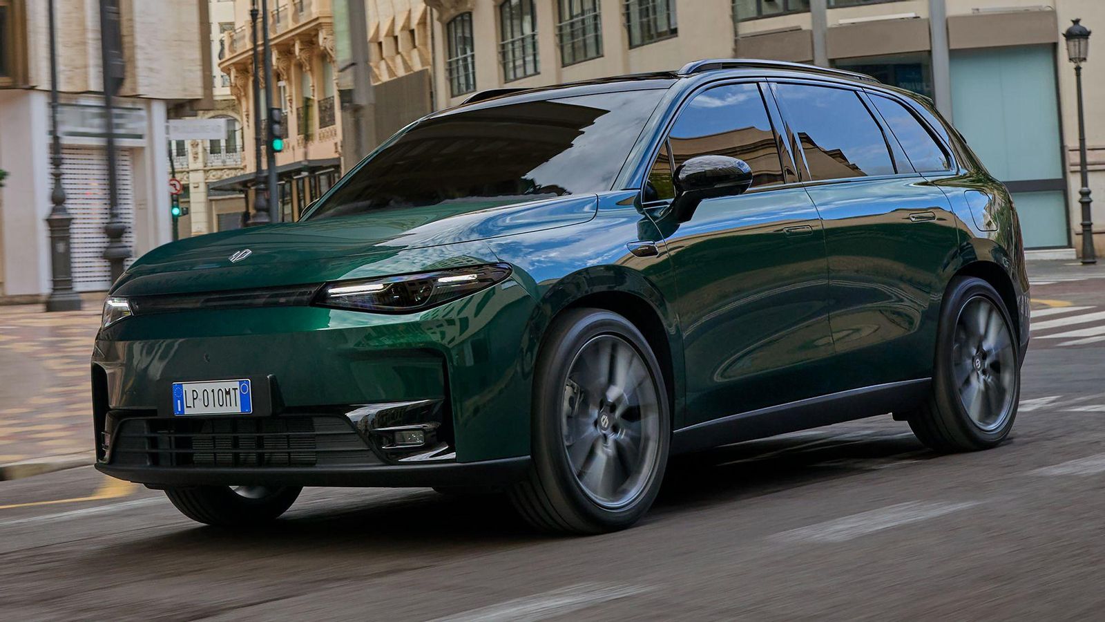 Entre los coches comparables con el C10 figuran modelos como el Toyota bZ4X, Subaru Solterra, Opel Grandland Electric, Peugeot E-5008, BYD Seal U, Skoda Enyaq, Xpeng G6, Cupra Tavascan...