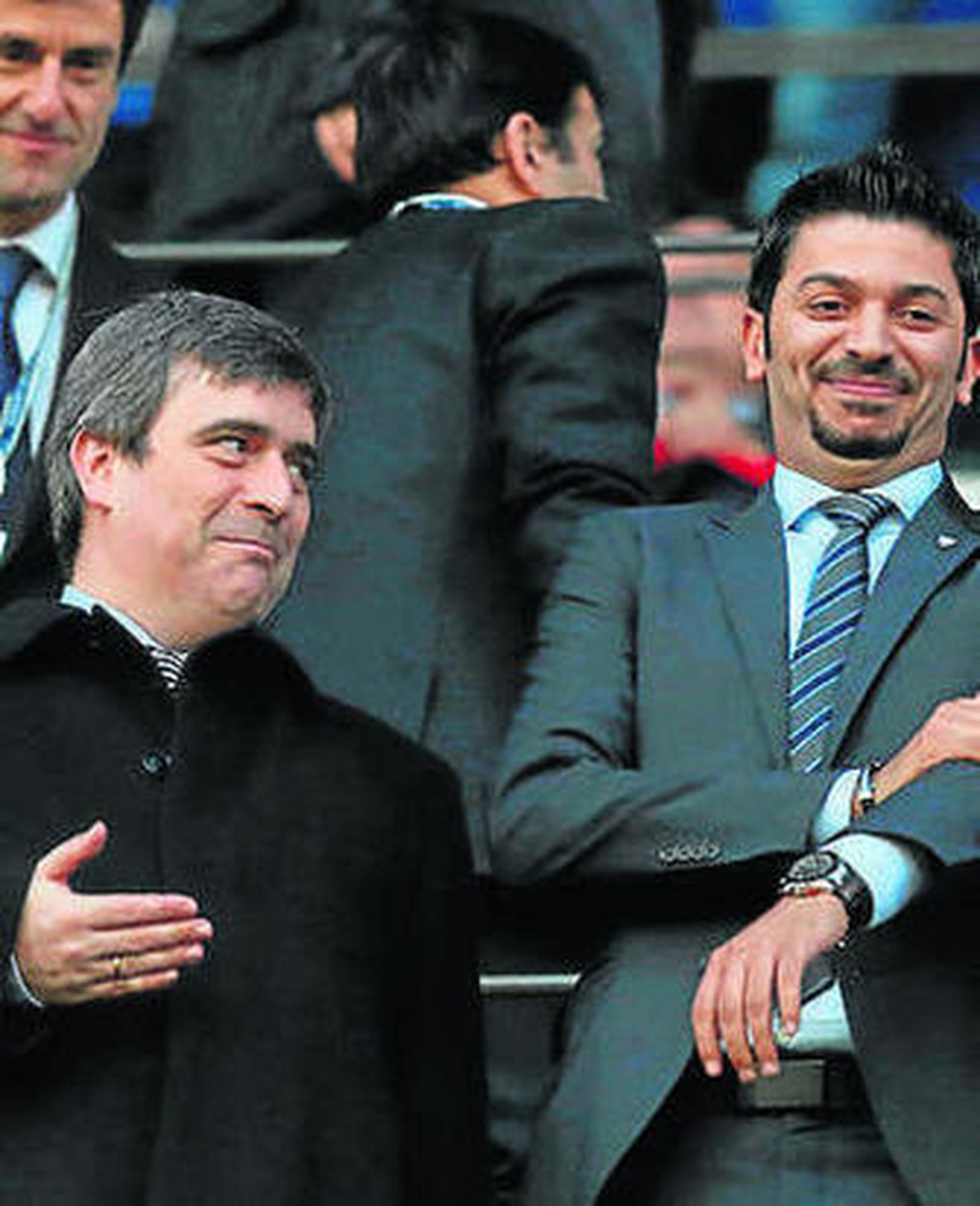 Cardenal junto a Shatat.