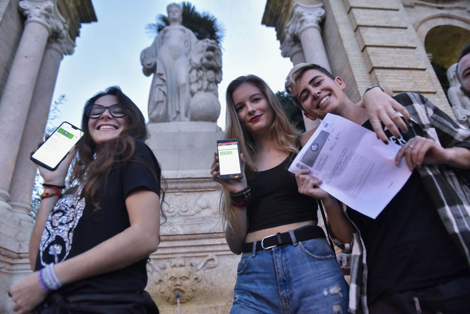 Ambiente en los accesos al concierto de Green Day