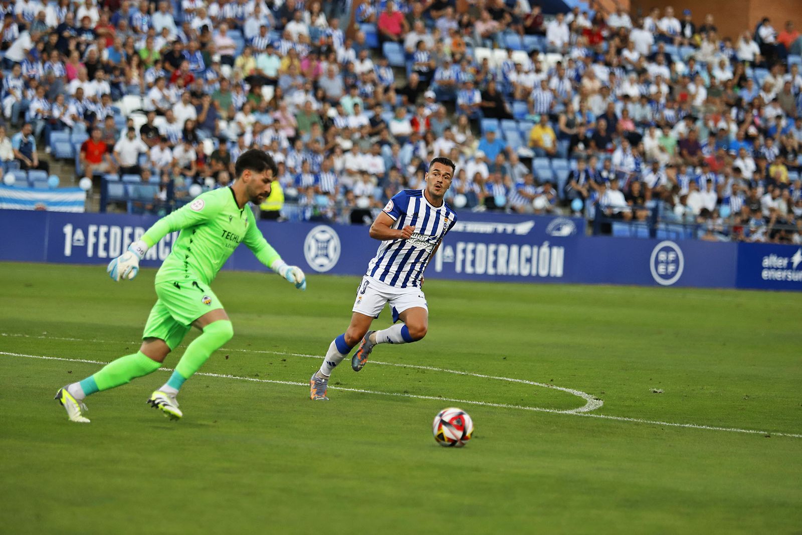 Imágenes del encuentro entre el Recreativo de Huelva y el CD Castellón