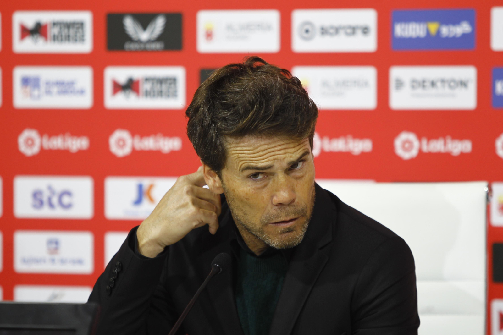 Imágenes del partido de fútbol U.D. Almería-Real Betis Balompié