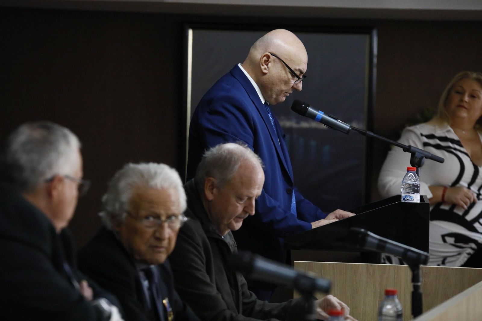 Las imágenes del nombramiento de hijo predilecto de Garrucha a José María Martínez de Haro