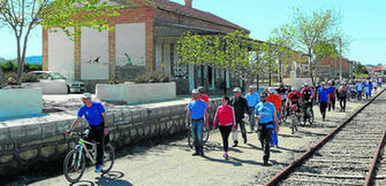 La Vía Verde de Huércal-Overa se ha convertido en un importante reclamo turístico para vecinos y visitantes.