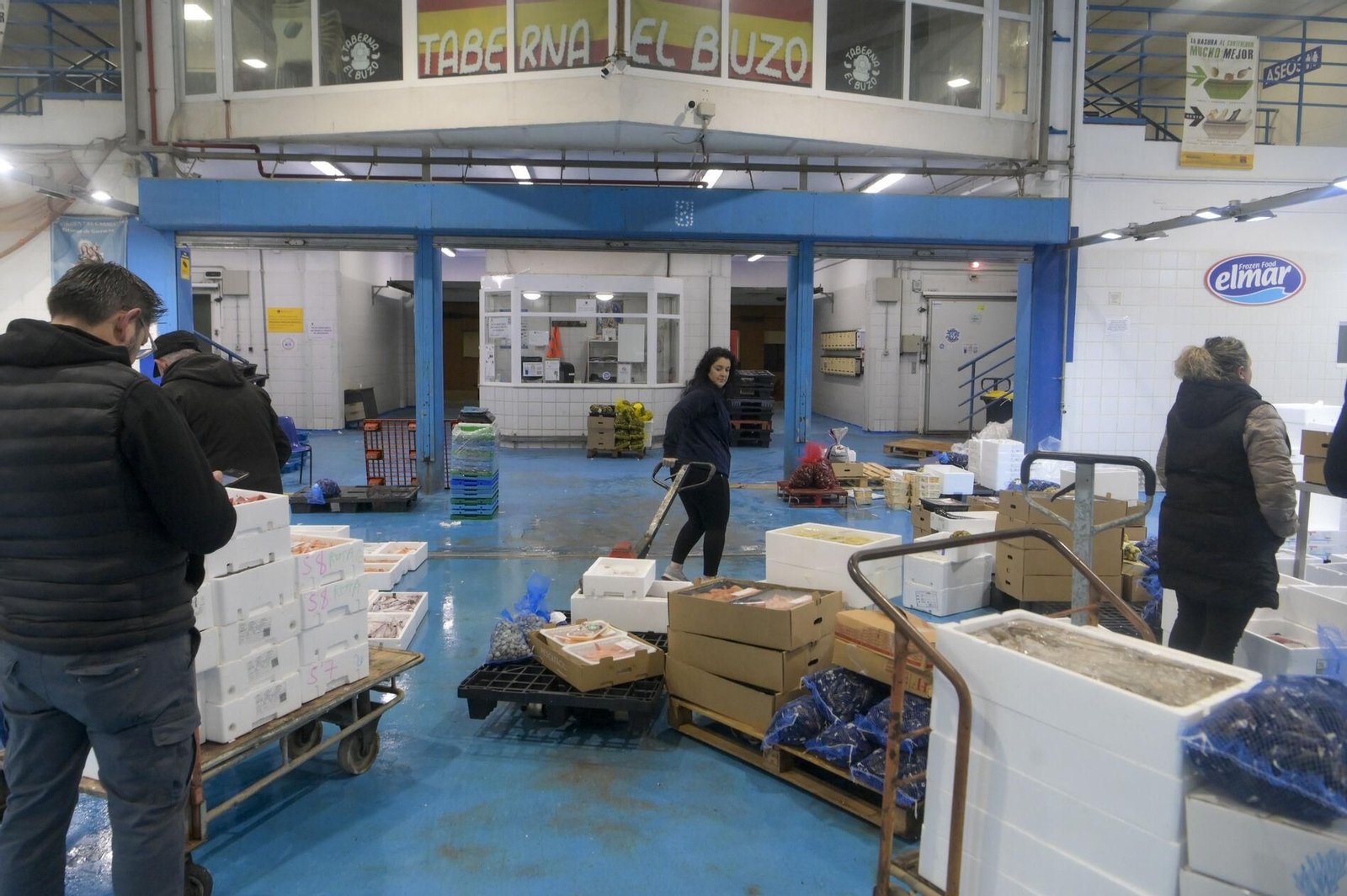 Todas las imágenes del kilómetro 0  de las cenas de Navidad en Granada