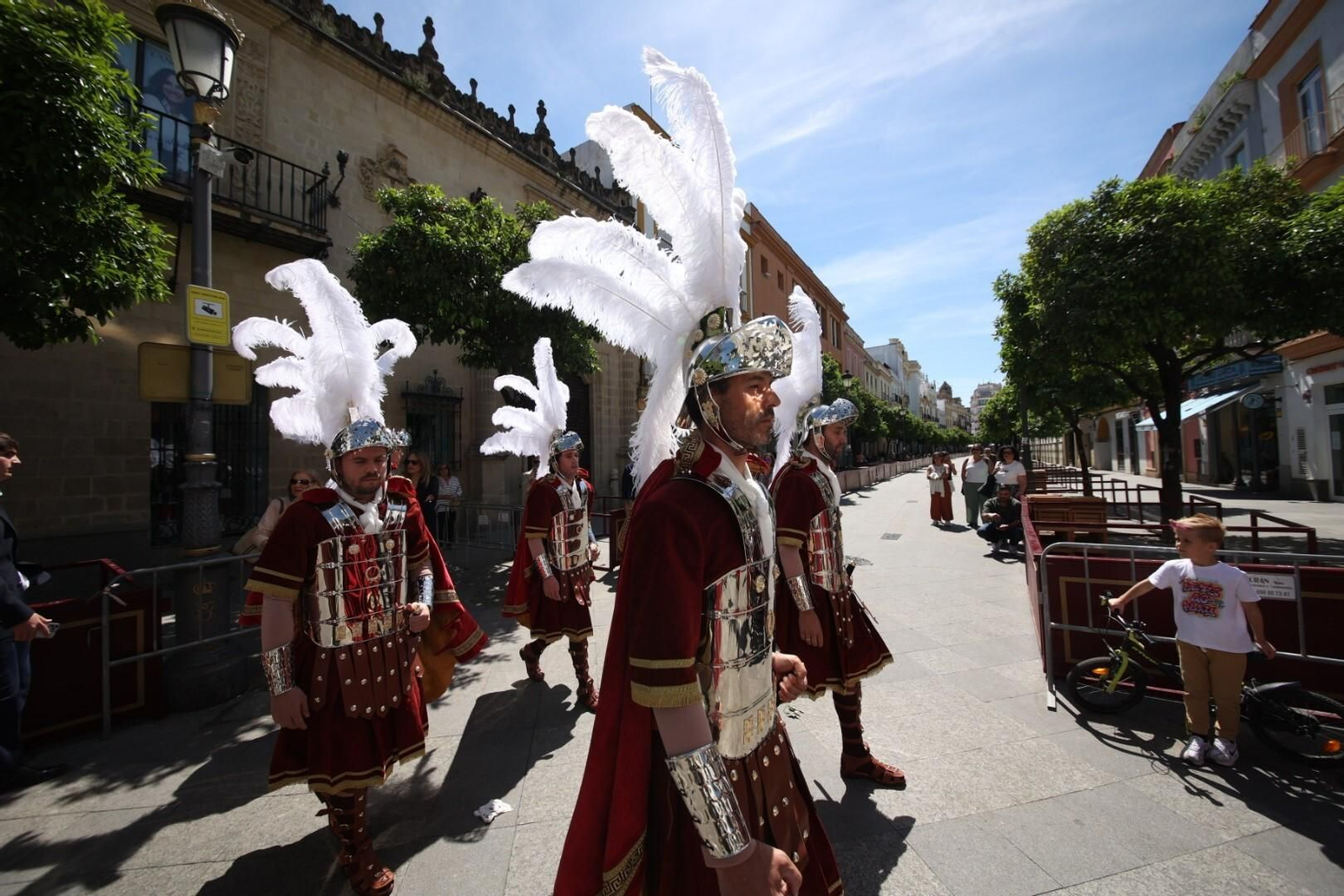 La guardia romana del Señor del Consuelo de la hermandad del Transporte