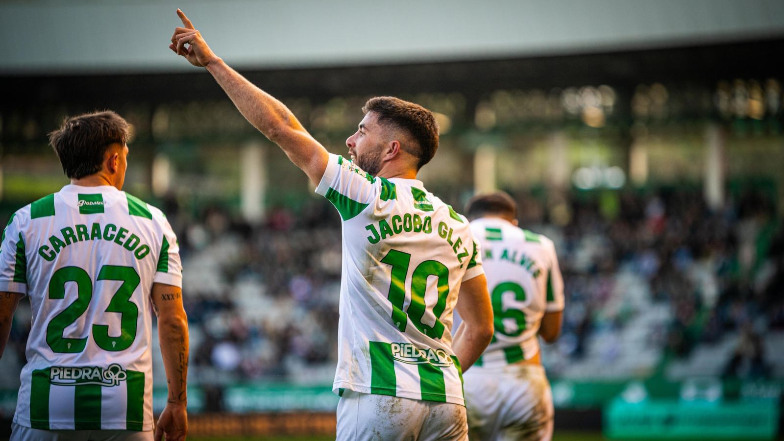 Jacobo celebra su gol en Ferrol en otra victoria del Córdoba CF como visitante.