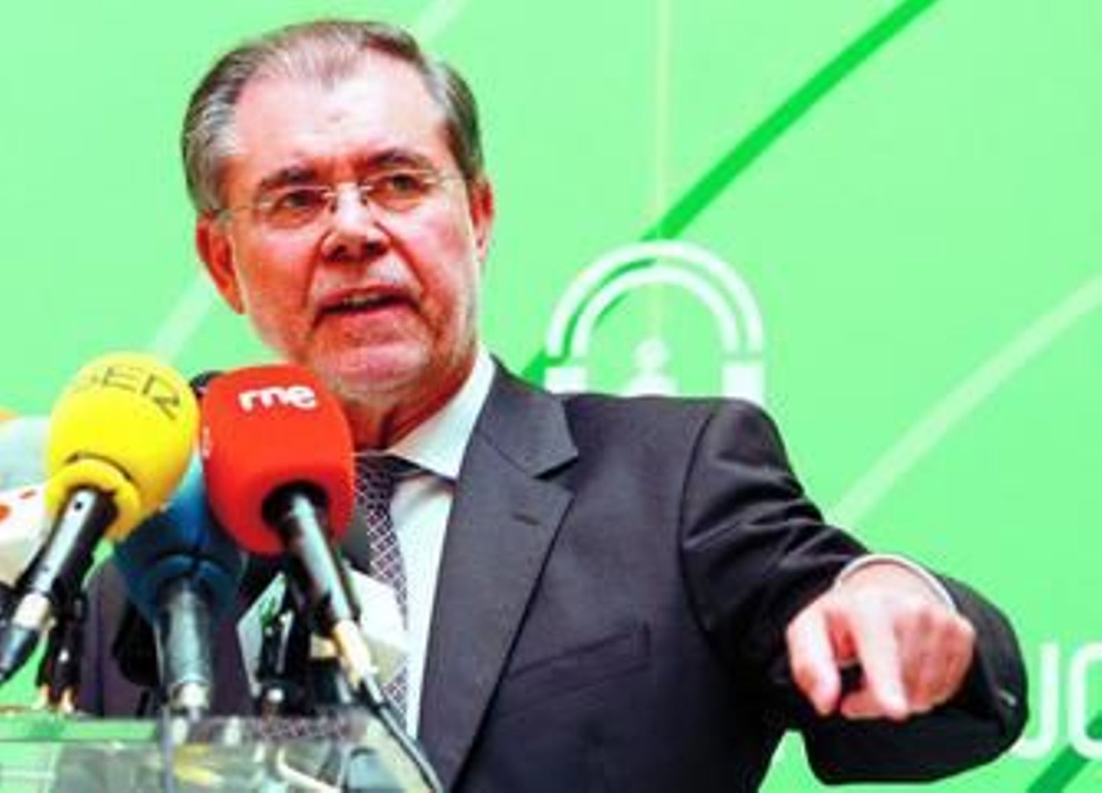 El ministro de Justicia, Mariano Fernández Bermejo, durante una visita a Sevilla el pasado octubre.