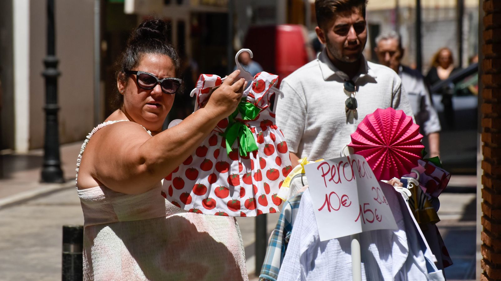 Las fotos del Sábado de Farolillos en el centro de La Línea