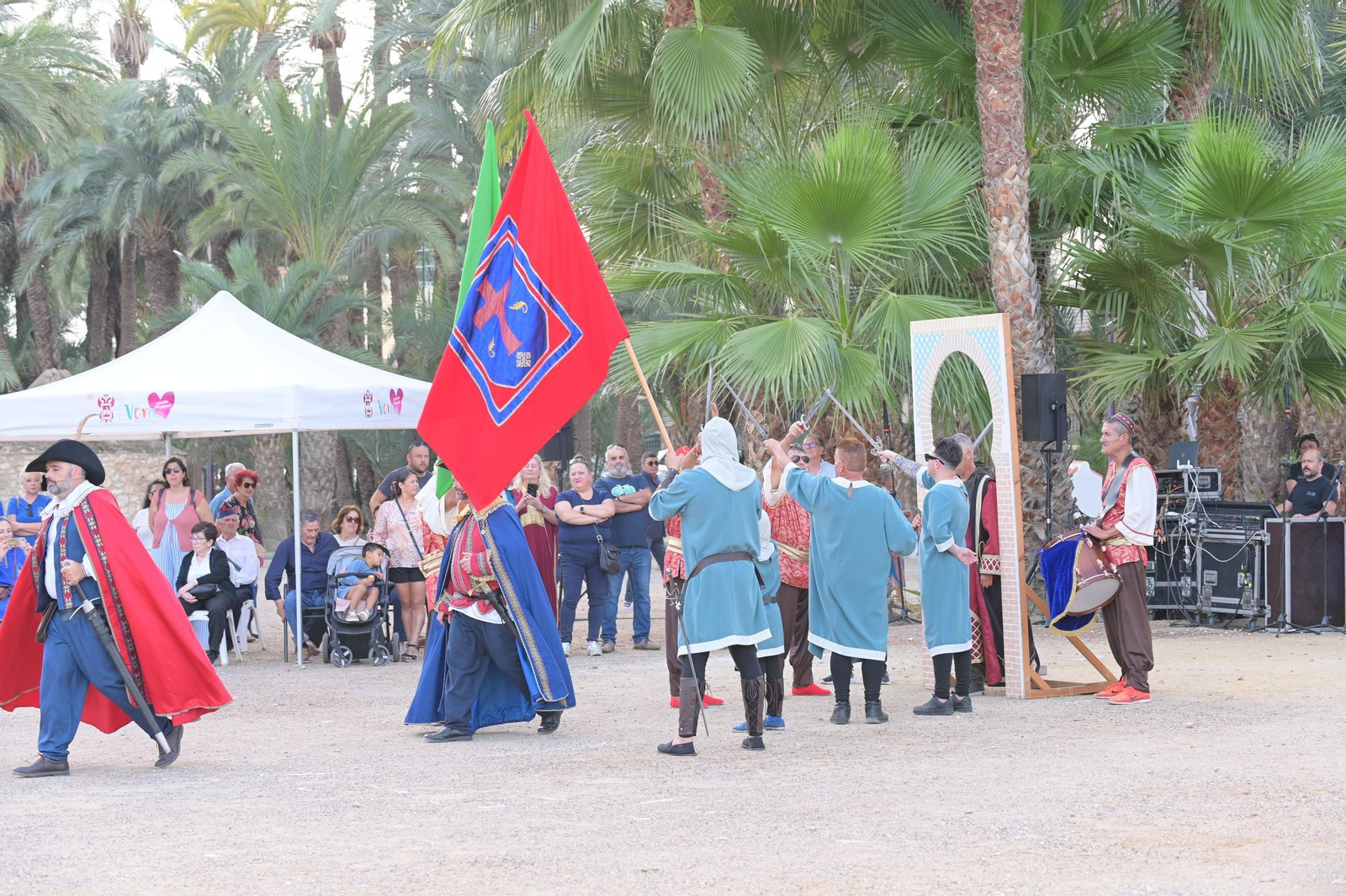 Más de veinte municipios festeros convierten Vera en la capital andaluza de los Moros y Cristianos