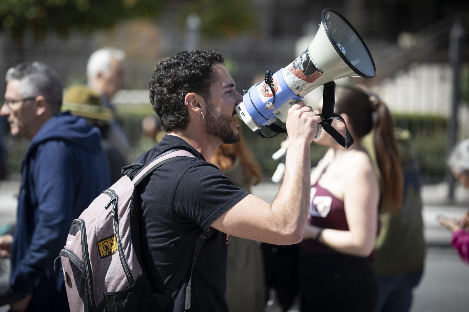 Todas las imágenes de la manifestación contra "el negocio de la vivienda" en Granada