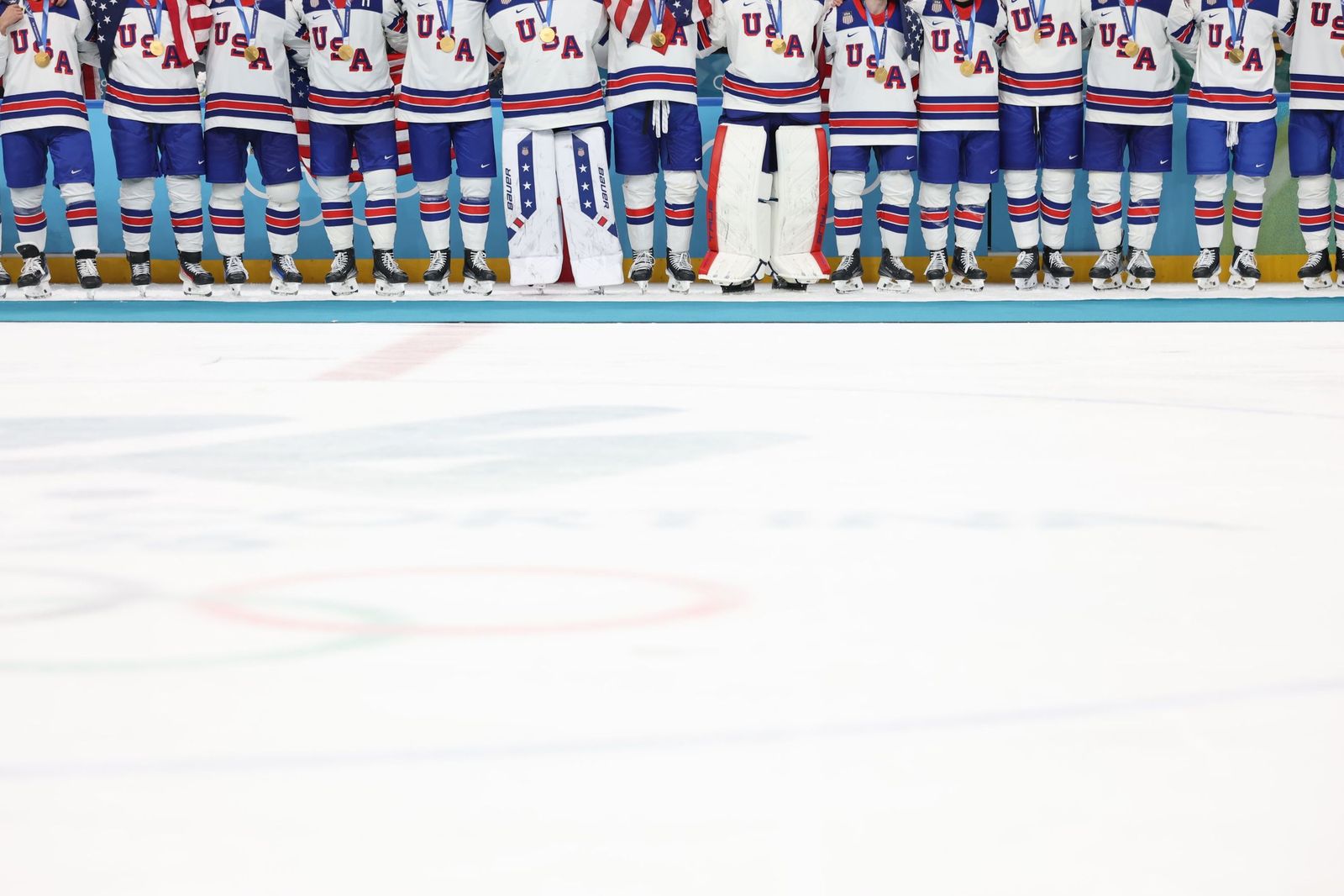 Las mejores fotos de los Juegos Olímpicos de invierno Milán Cortina d'Ampezzo 2026 | Ceremonia de clausura y jornada 17 y última