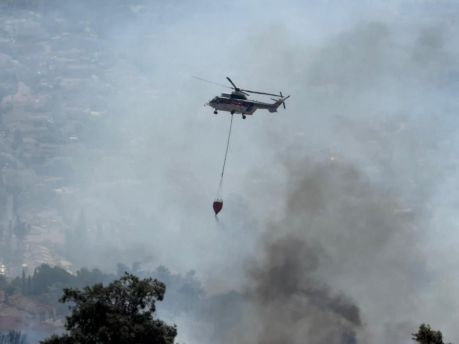 El indencio declarado en Benalmádena, en imágenes