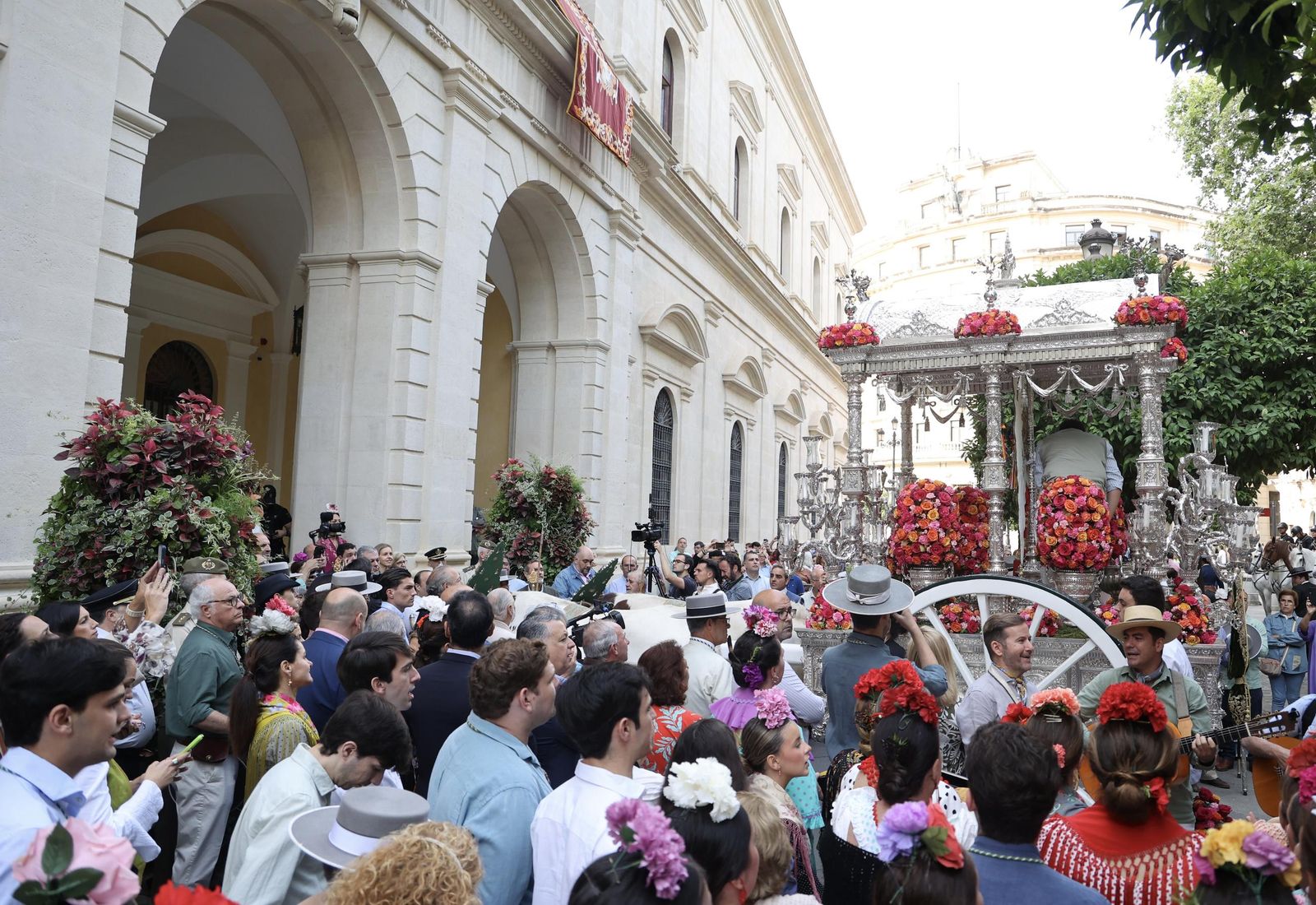 Las mejores fotos de la salida de la Hermandad de Sevilla hacia el Rocío