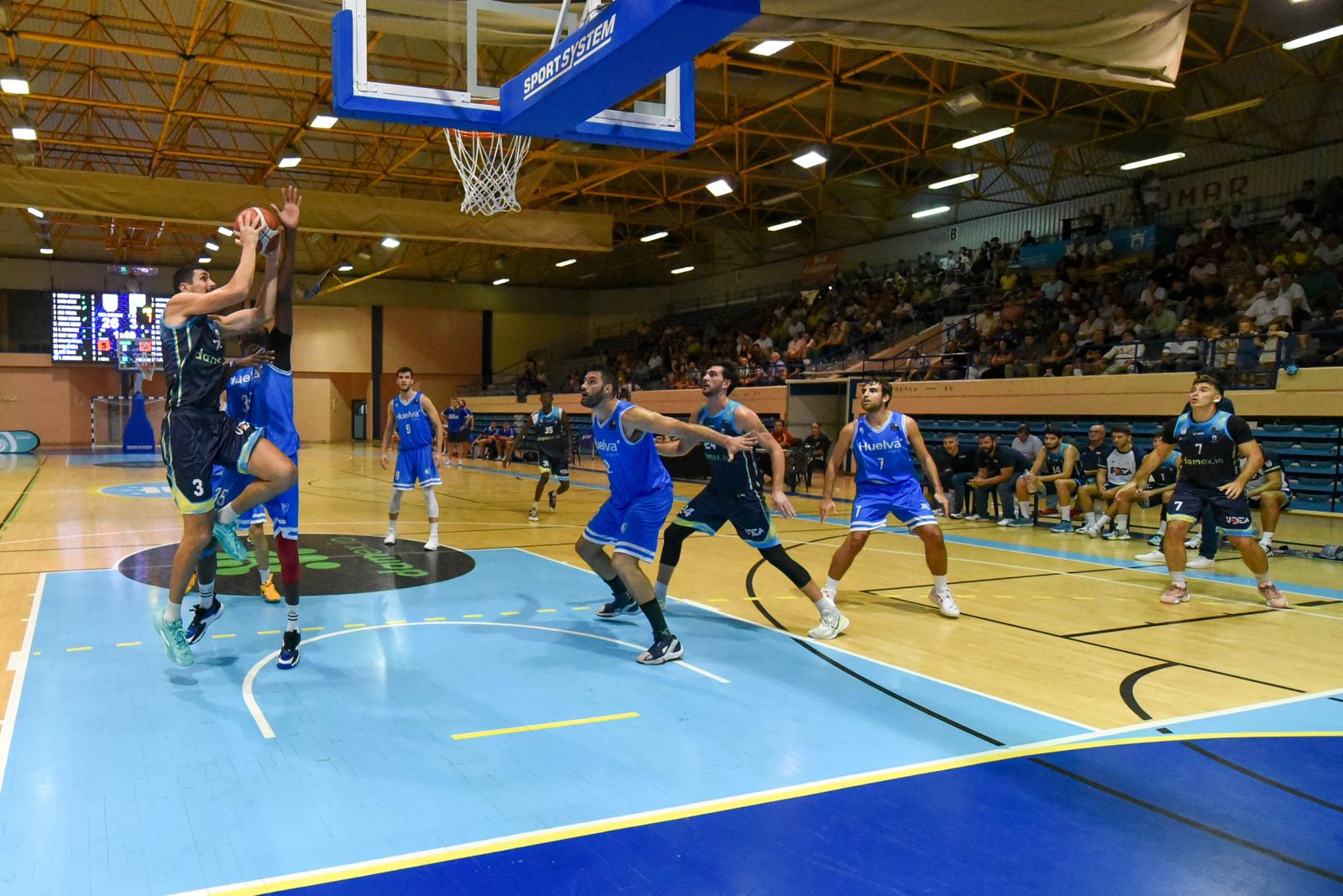 Las fotos del Udea - Ciudad de Huelva de la Copa Diputación de baloncesto