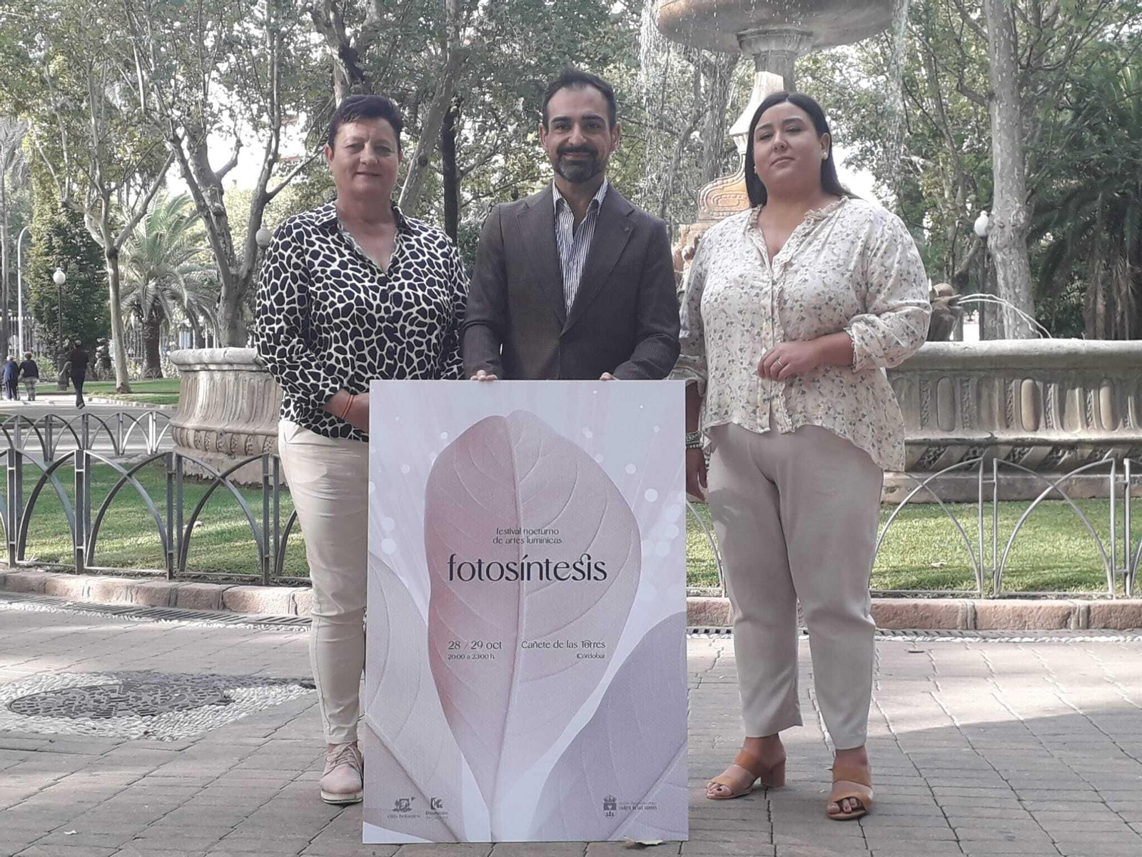 Presentación de Fotosíntesis, en los jardines de Colón en Córdoba.