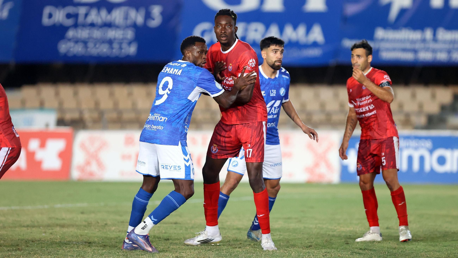 Imágenes del Xerez DFC y la Deportiva Minera en Chapín