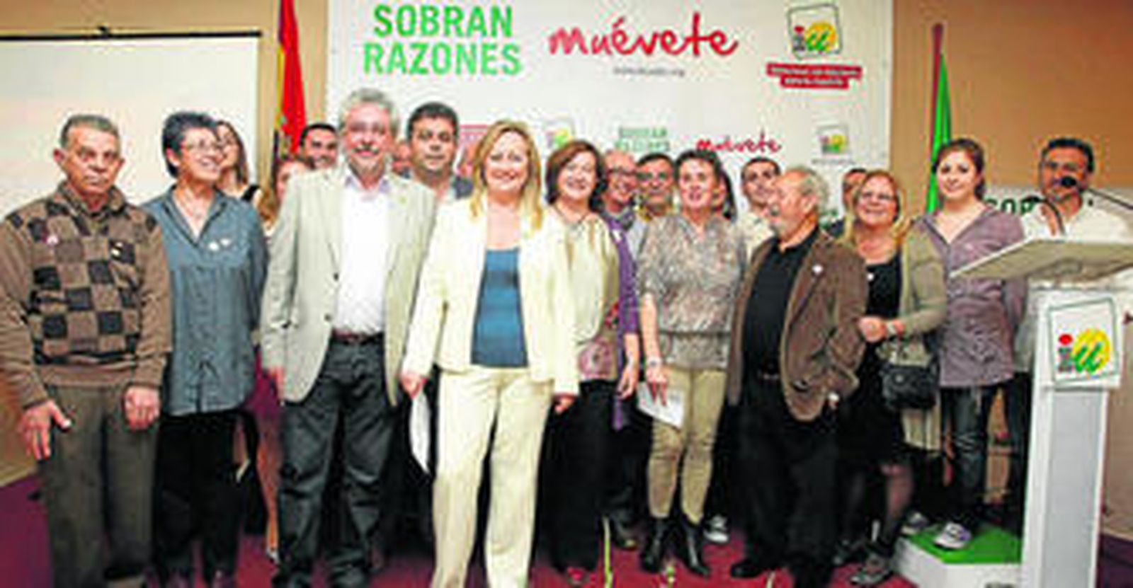 El grupo de candidatos de Izquierda Unida para las próximas elecciones municipales.