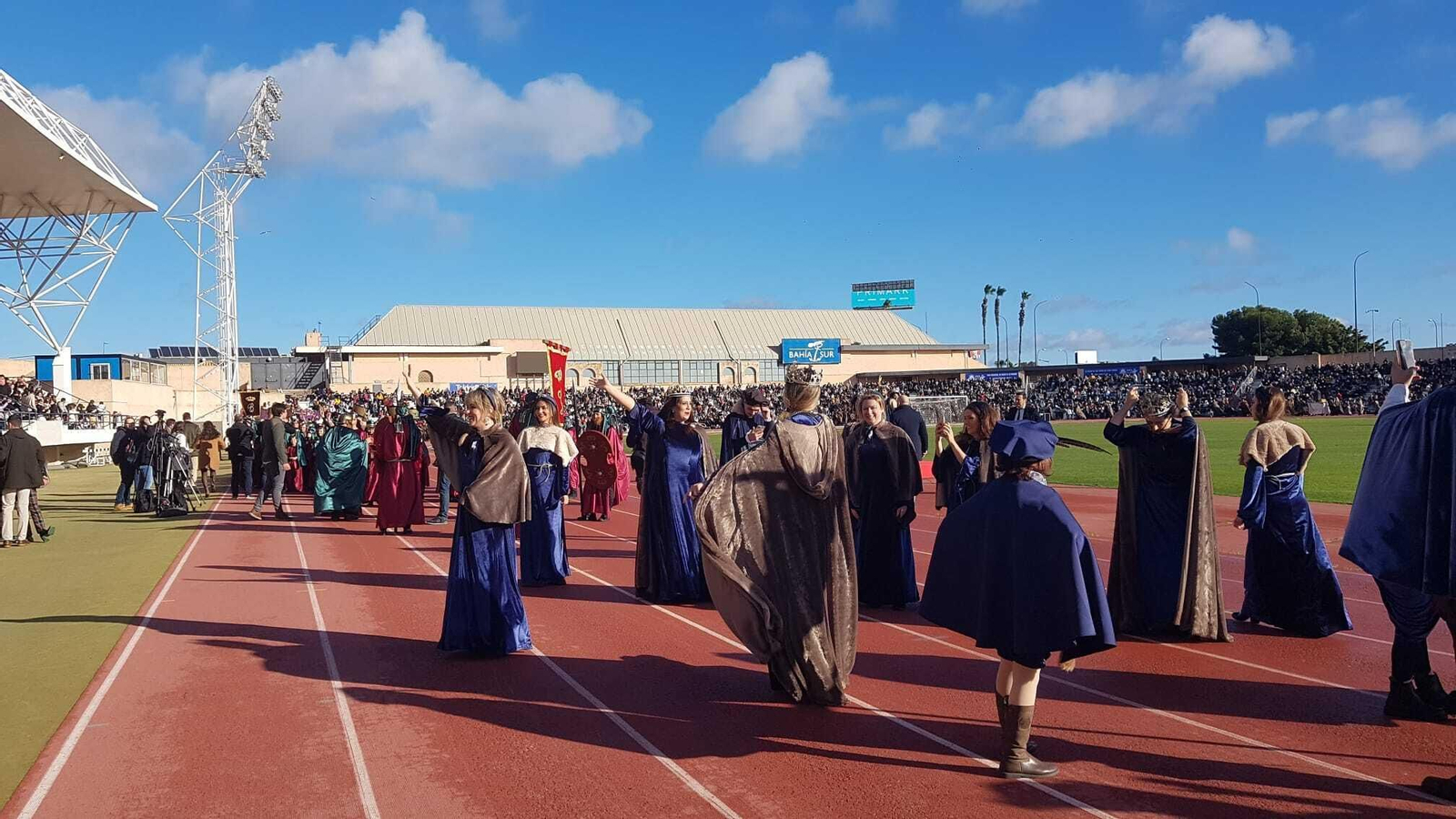 Imágenes de la llegada de los Reyes Magos en helicóptero.