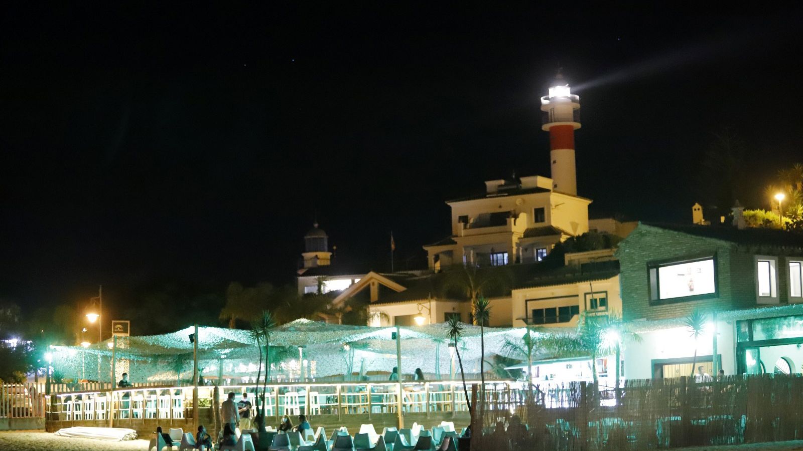 Uno de los principales atractivos de las playas de Cartaya es el pueblo marinero de El Rompido