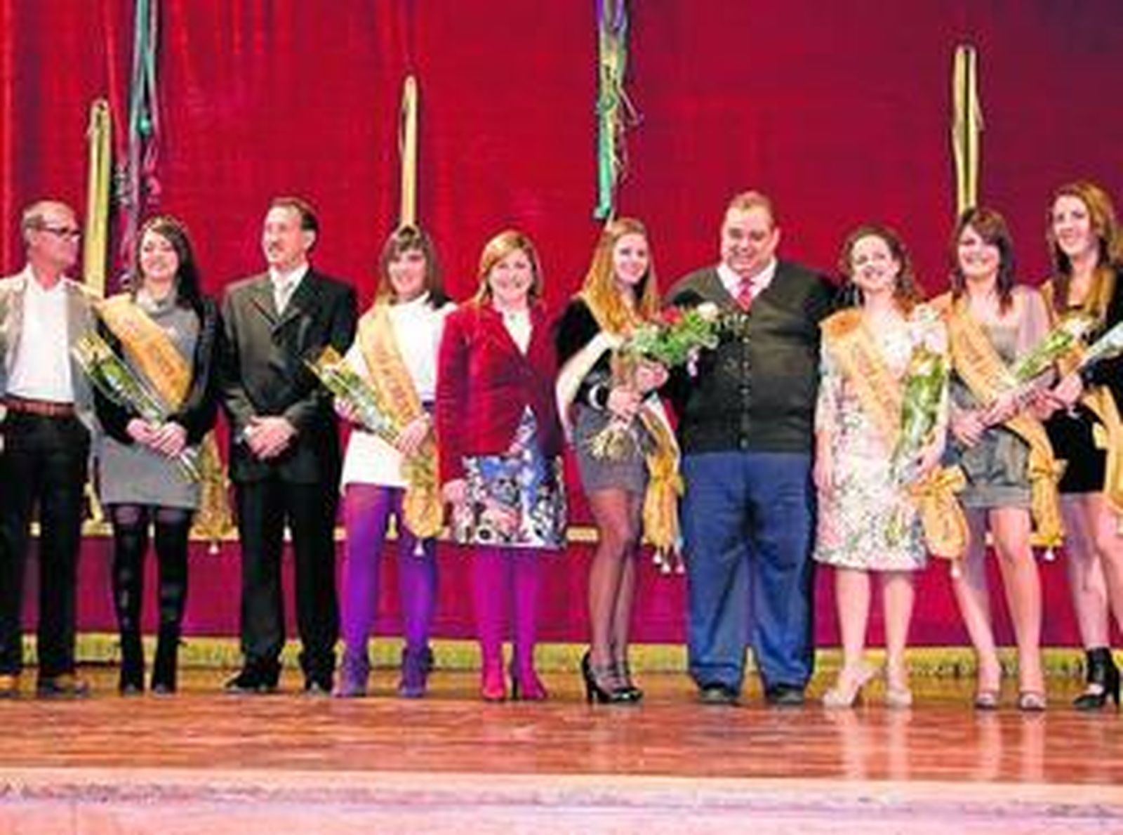 Un momento de la presentación oficial del pregonero, las ninfas y el cartel anunciador del Carnaval.