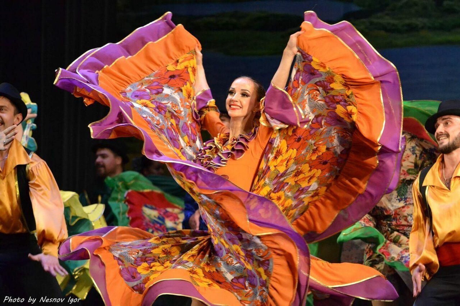 Las danzas y canciones de los cosacos rusos.