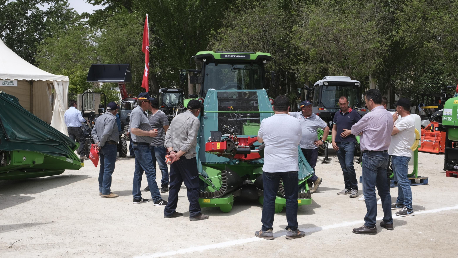 Imágenes de la Terracultura Chirivel 2023, feria de agricultura y maquinaria