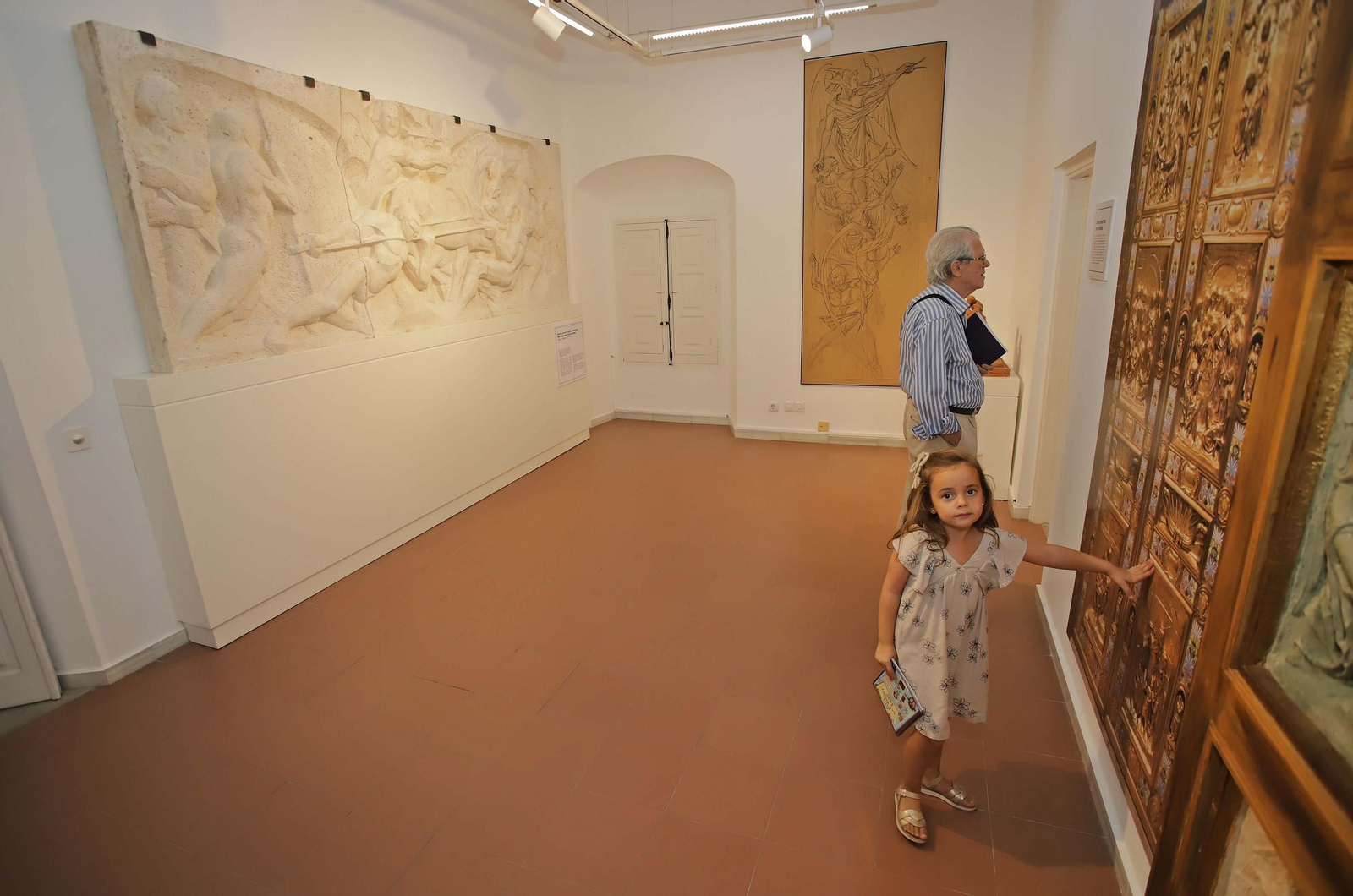 Fotos de la reapertura de la sala Ortega Brú en San Roque